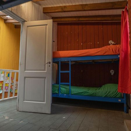 Alhue Patagonia Hostel San Martín de los Andes Eksteriør bilde